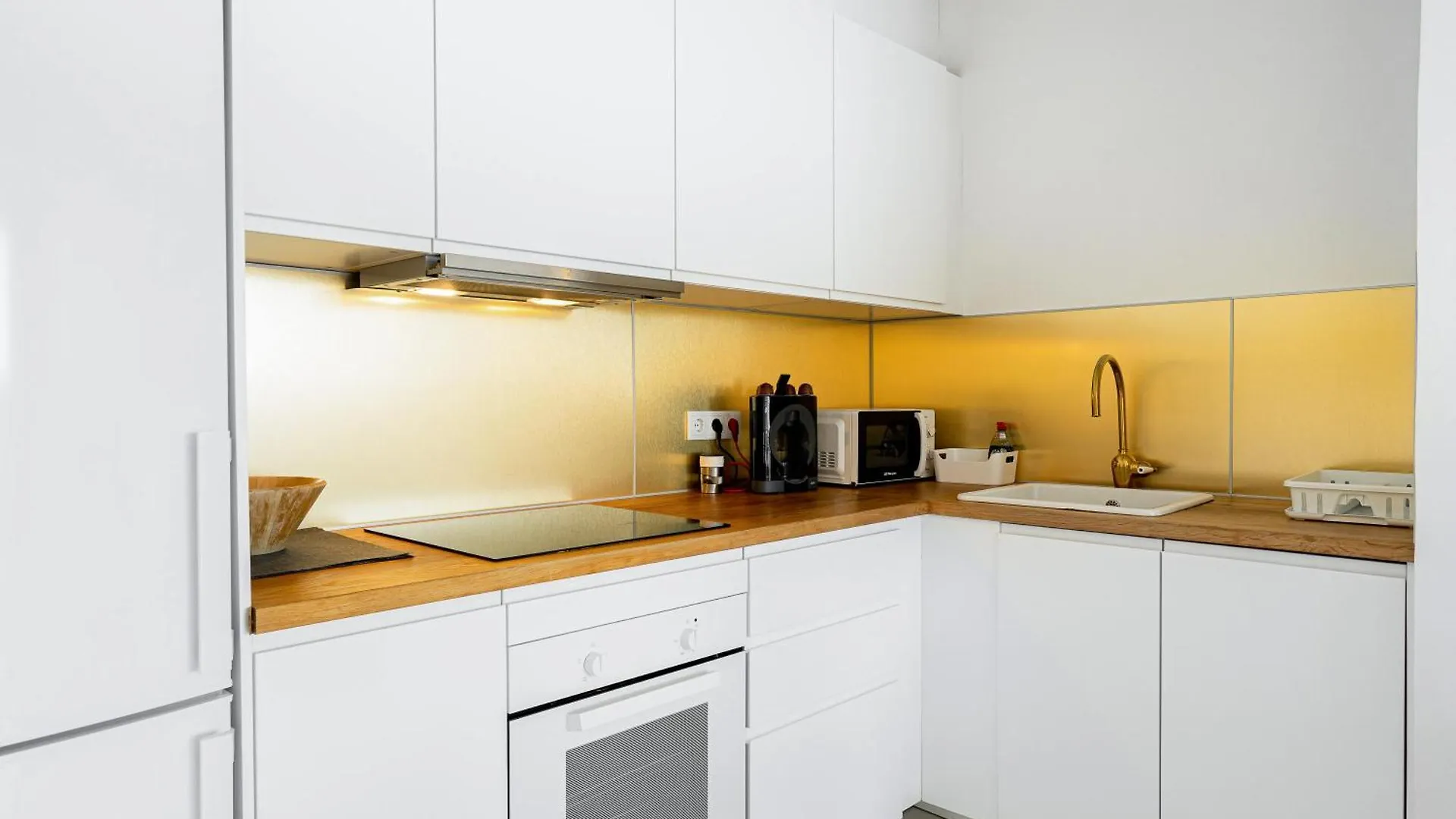 Apartamento Frente Al Canal Con Terraza エンプリアブラバ 0*,  スペイン