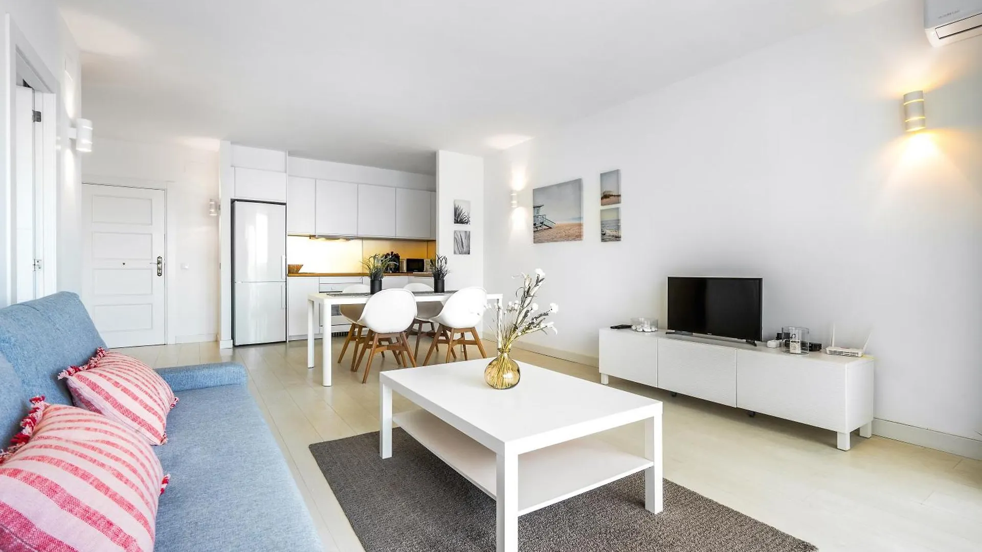 Apartamento Frente Al Canal Con Terraza エンプリアブラバ アパート